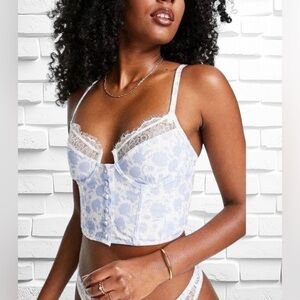 Revolve Wild Lovers Women’s 32B Lace & Blue Floral Corset • Linen Button Detail